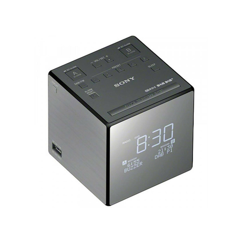 Sony Xdrc1dbp Radio Despertador Con Función De Carga, Plata-Negro